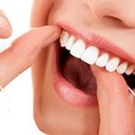 نخ دندان اورال بی OralB مدل Essential floss حجم 50 میل