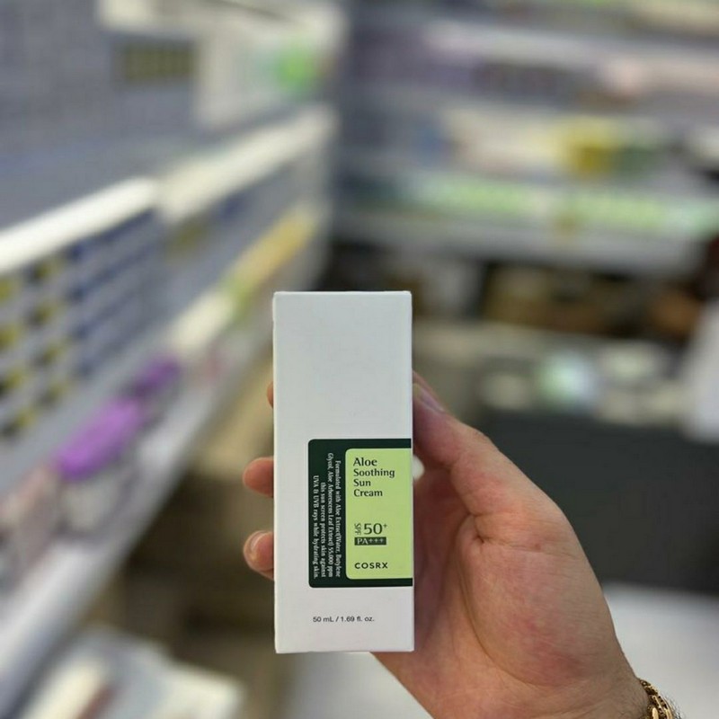 ضد آفتاب کوزارکس Cosrx آلوئه ورا SPF50 1 ضد آفتاب کوزارکس Cosrx آلوئه ورا SPF50